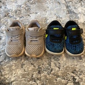 Baby boy Nike sneakers set of 2. Size 4c and 5c